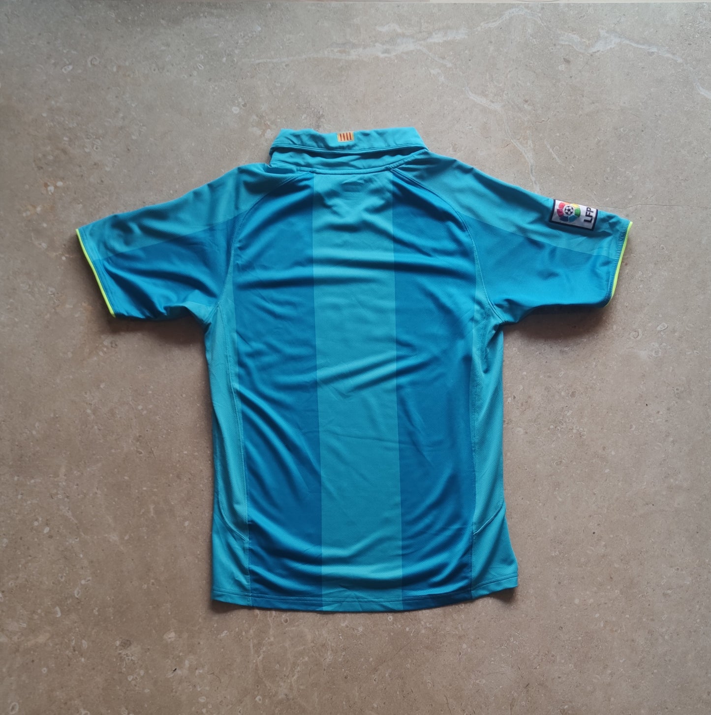 85 FC Barcelona Away Shirt 2007/08