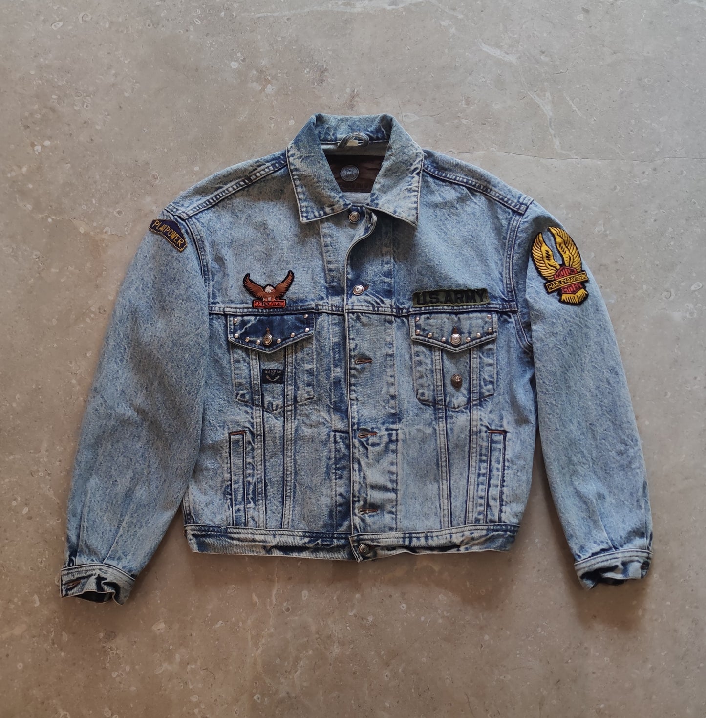 Commons in Jeans 80s Denim Jacket with Patches - M