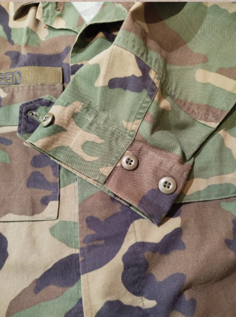 U.S. Army M-81 Woodland Shirt- M